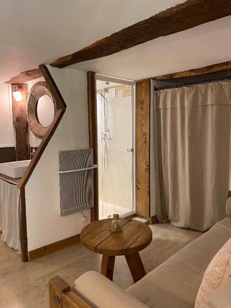 La Perle De La Lauziere, Chambres D Hotes Argentine Bagian luar foto